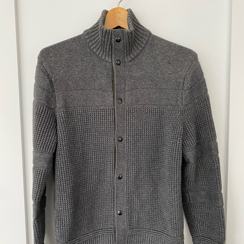 Banana Republic Men’s Button Up Sweater